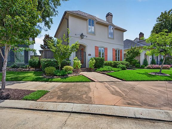 3rd image of 3001 Newberry Ln