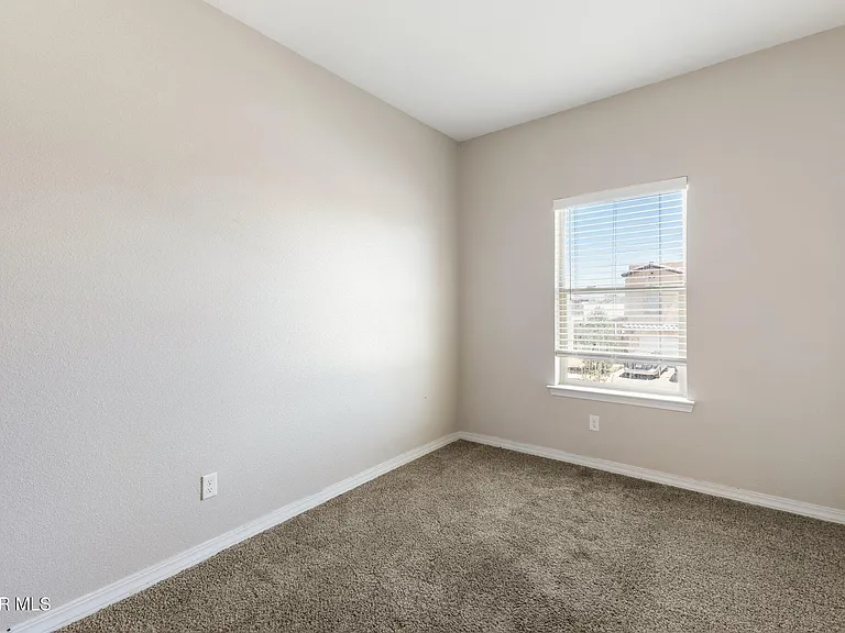 805 Hc Gilbert Minjares Dr #A — Photo 13