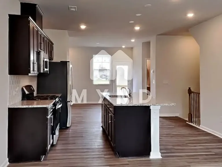 147 Sweet Lilac Way — Photo 2