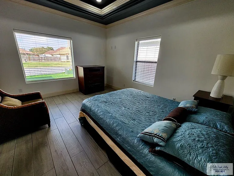 2521 Los Portales Dr — Photo 31