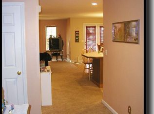 813 S Red Maple Ct, Nixa, MO 65714