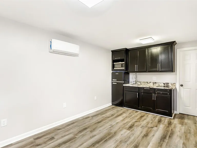 1031 County Road 3404 — Photo 16