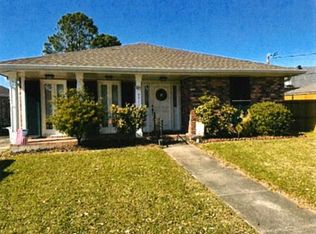 4511 Fairfield St, Metairie, LA 70006