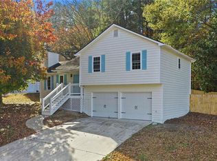 110 Brookside Ct, Dallas, GA 30132