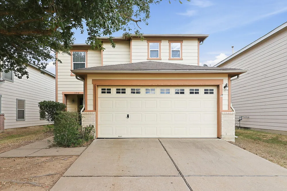 3 bed, 2.5 bath, 1839 sqft, $1,785 — Photo 1