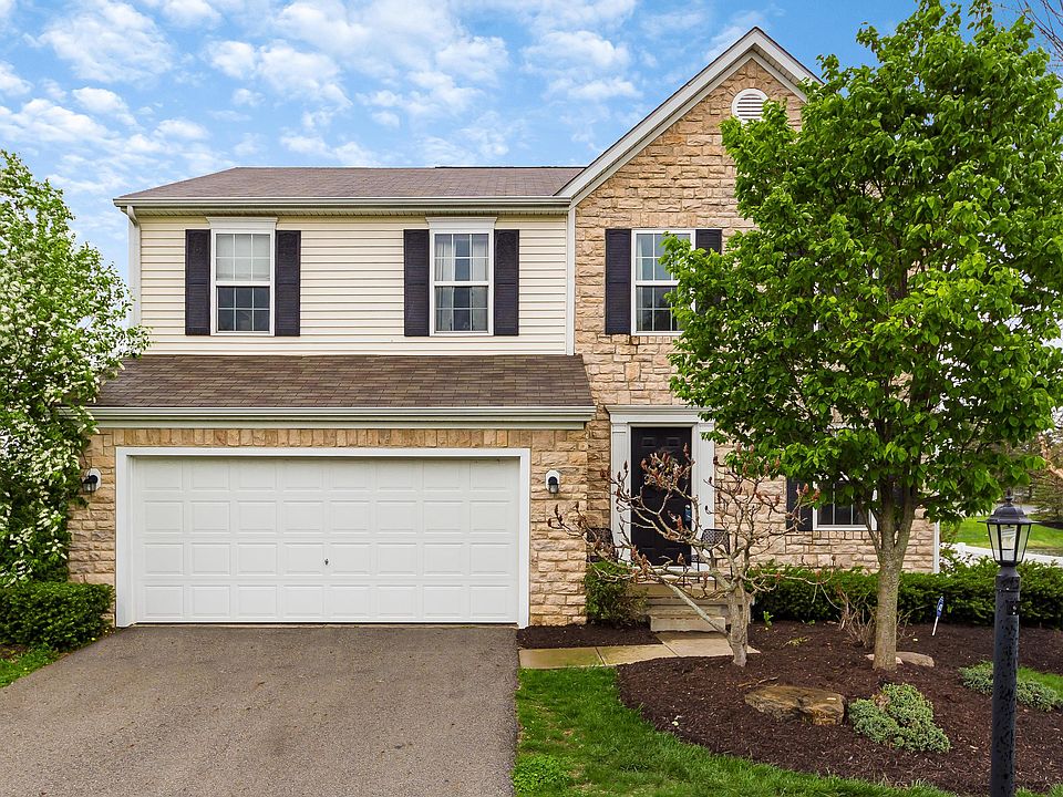 1st image of 104 Glen Crossing Dr