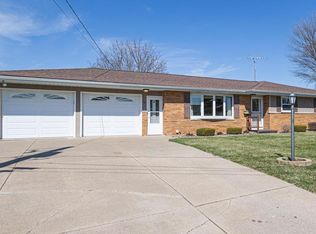 143 Crest View Drive, Potosi, WI