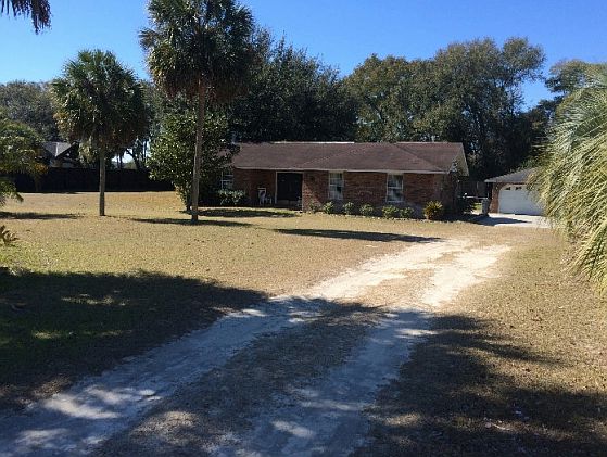 2nd image of 350 SW Meadow Ter