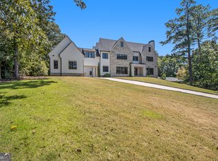 2731 Ridgewood Rd NW, Atlanta, GA 30327