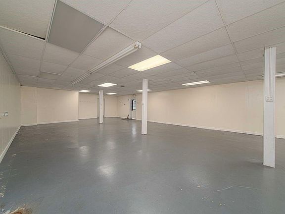 5th image of 5469 Old Walkertown Rd