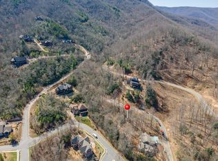 14 Little Bear Creek Rd, Black Mountain, NC 28711