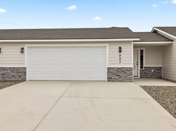 993 Duke Ln, West Richland, WA 99353