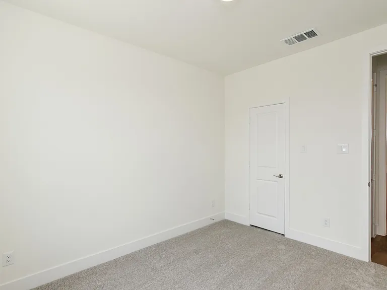 14531 Durant Ln — Photo 13