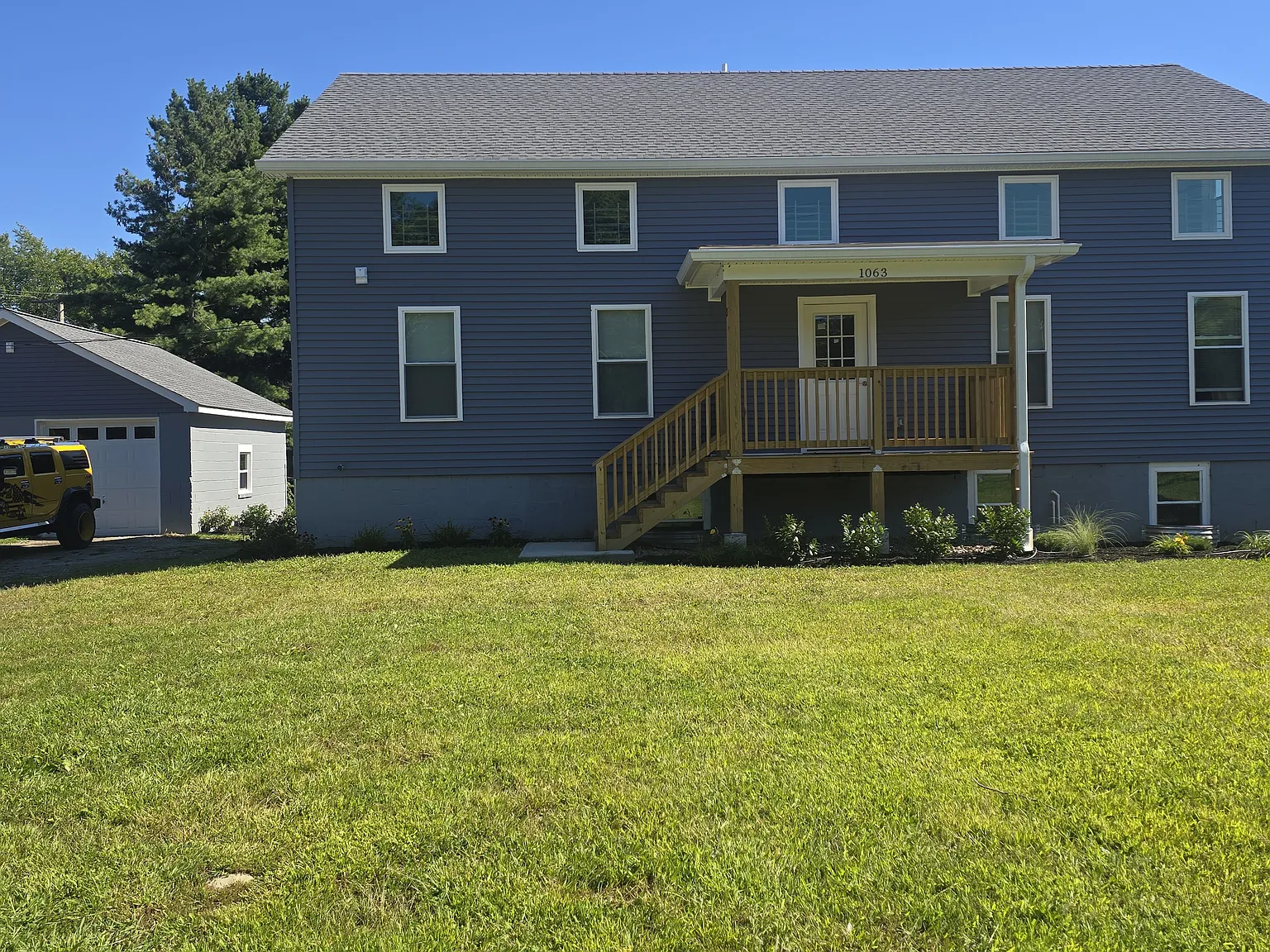 1063 Little Britain Rd — Photo 2