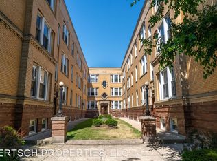 4346 N Winchester Ave APT 3E, Chicago, IL 60613