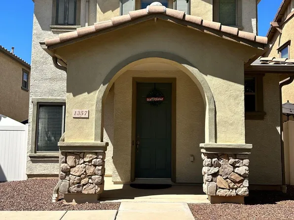 1357 S Joshua Tree Lane, Gilbert, AZ 85296