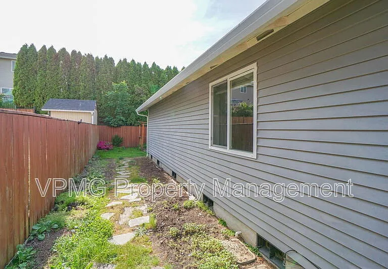 8620 NE 90th Pl — Photo 31