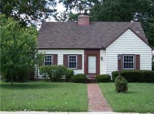 563 Brookside Dr, Columbus, OH 43209