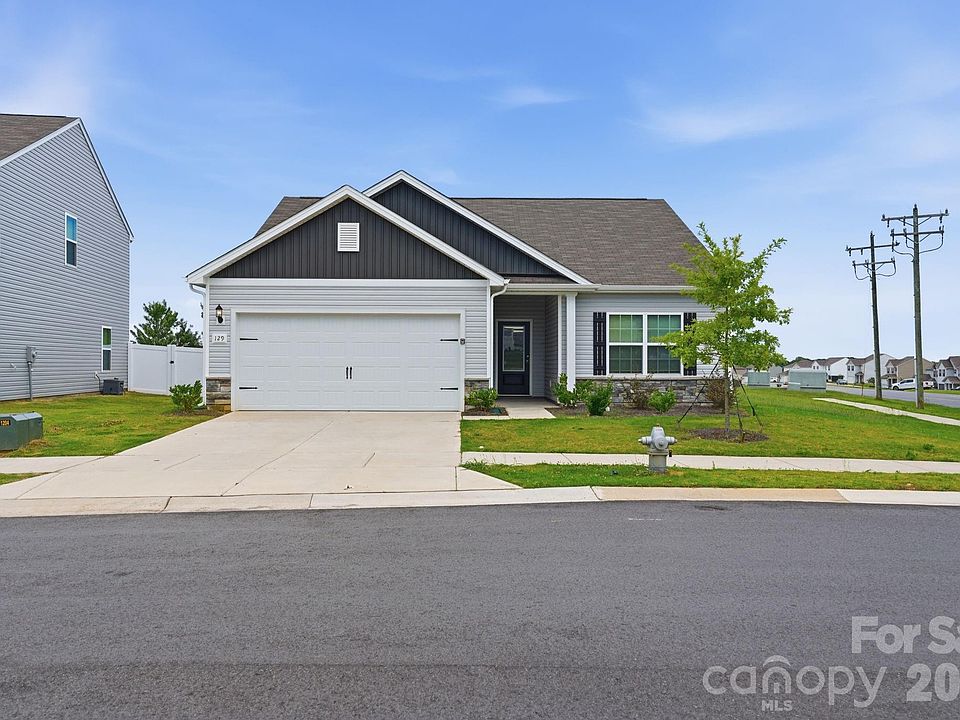 1st image of 129 Lightning Dr