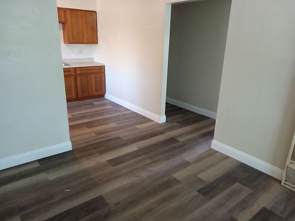4th image of 50 Arcade Blvd APT C