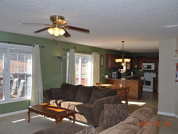 5th image of 1141 W Cobblefield Dr
