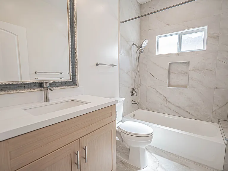 10959 Collins St — Photo 8