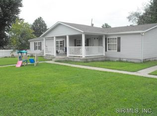 600 W 10th St, Centralia, IL 62801