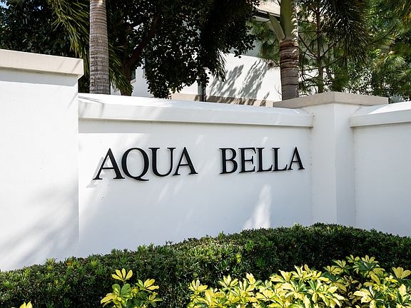 2nd image of 4522 E Aqua Bella Ln