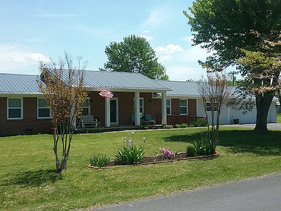 2nd image of 112 Golf View Dr