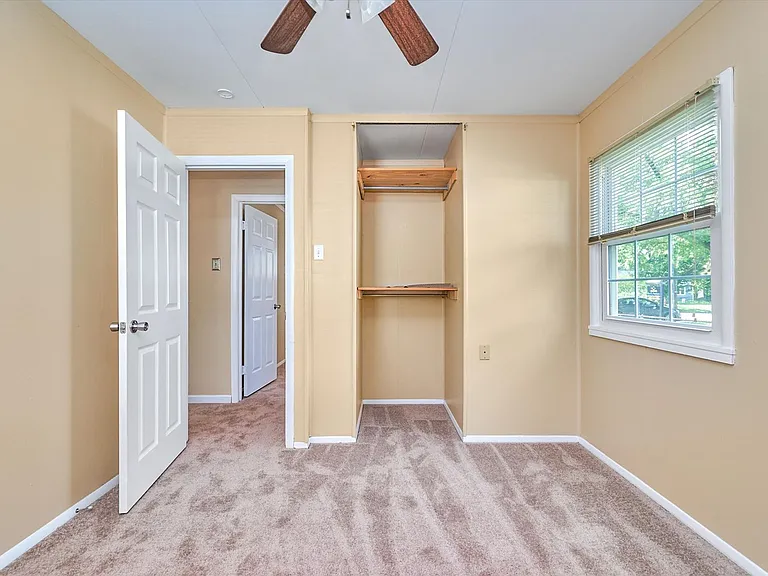 2015 Kensington Dr — Photo 9