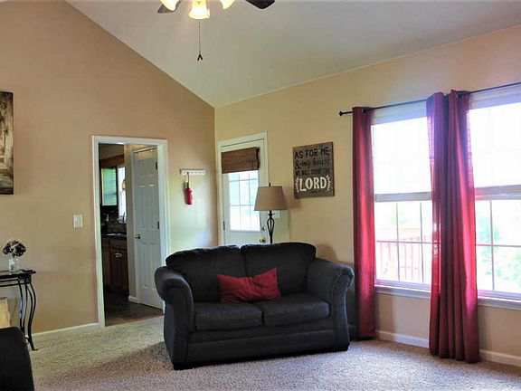 4th image of 3115 Arrow Ln