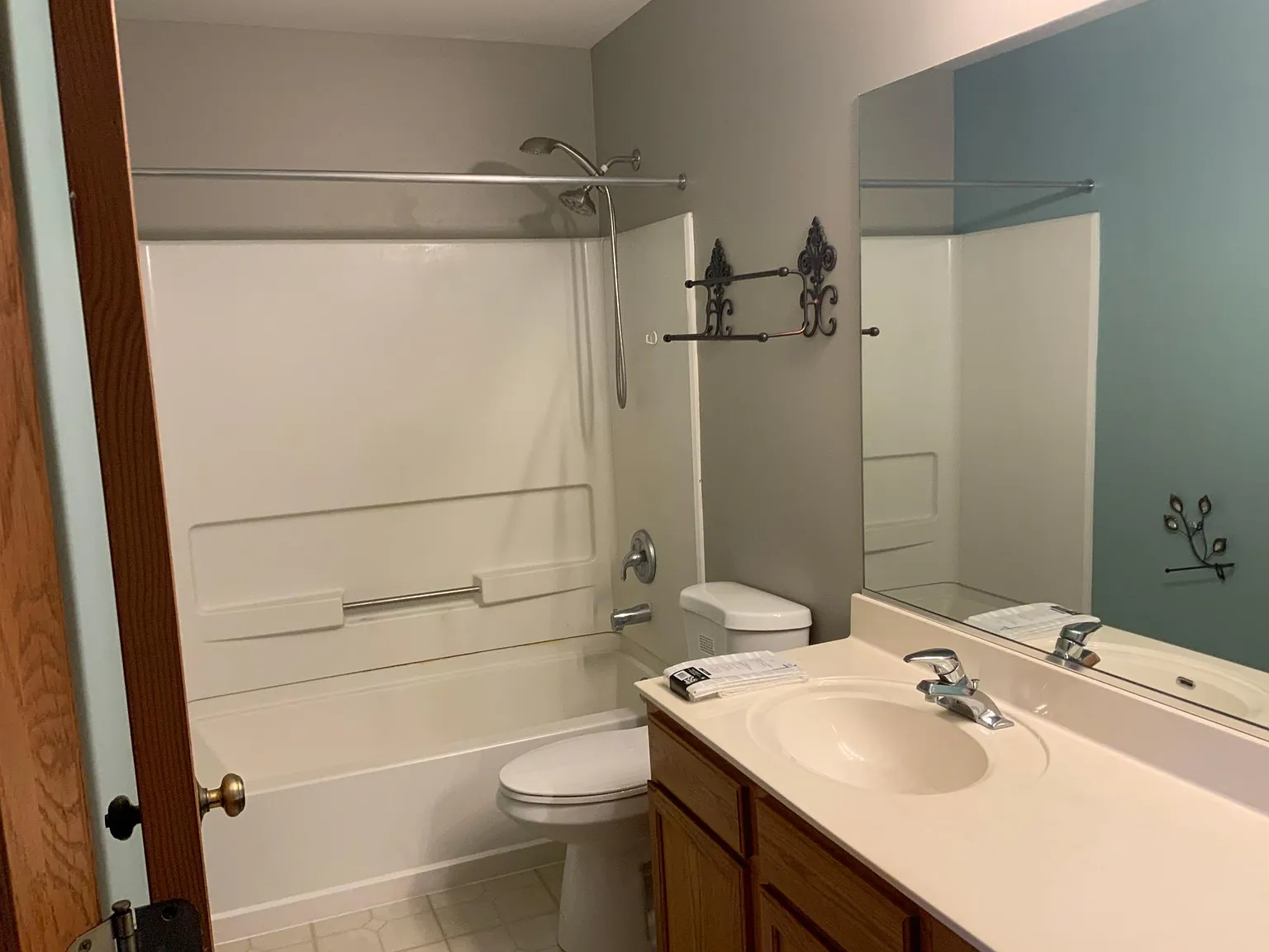 16615 W Adobe Dr — Photo 4