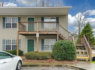 124 Hazelwood Ct, Greenwood, SC 29649