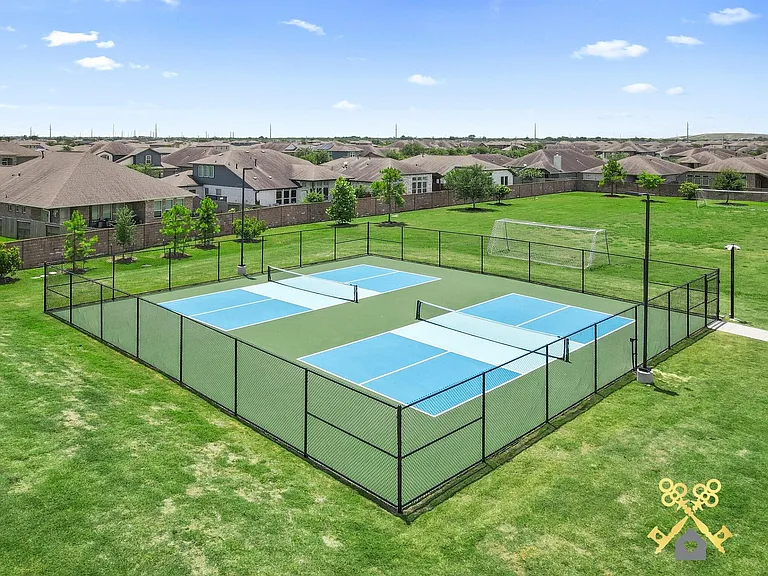 2225 Windy Sail Dr — Photo 42