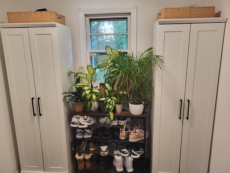 Mud room