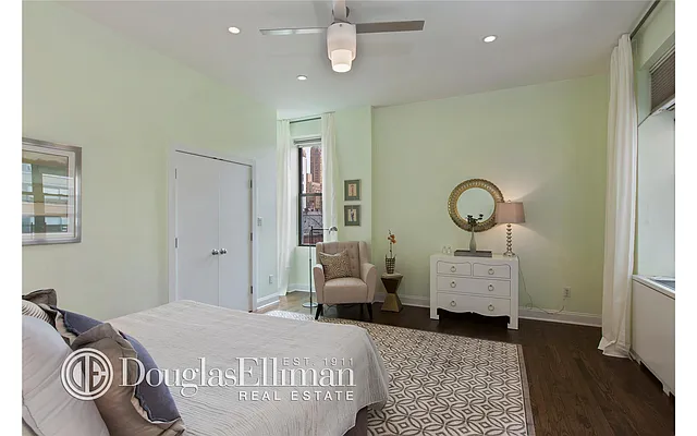 Sold by Douglas Elliman | media 4