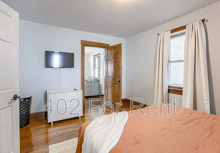 4806 Charles St — Photo 18