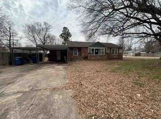 711 W Cleveland St, Malden, MO 63863