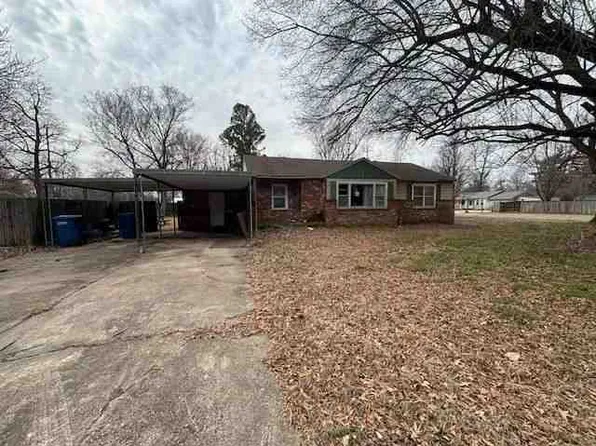 711 W Cleveland St, Malden, MO 63863
