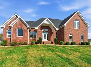 1027 Founders Ln, Portland, TN 37148