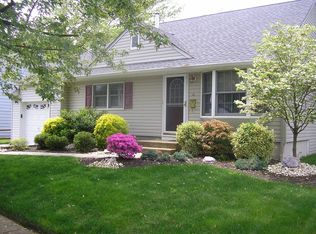 15 Heckelmann St, Union Beach, NJ 07735
