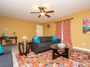 7 Clint Ct APT A, Little Rock, AR 72205