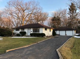 59 Golfview Rd, Lake Zurich, IL 60047