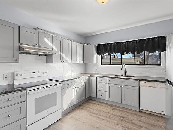 2nd image of 403-405 Ferry St