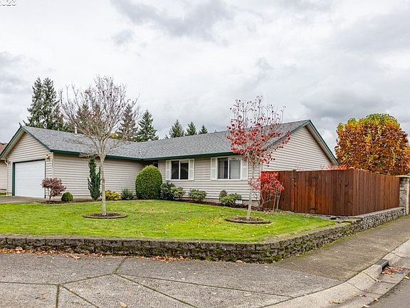 2nd image of 2203 NE 170th Ave