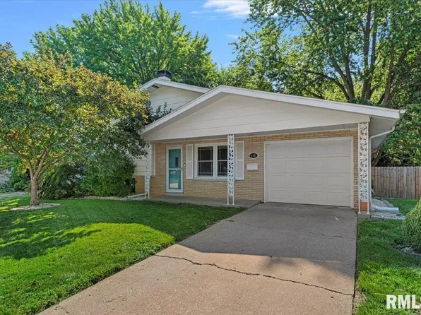 846 Roanoke Dr, Springfield, IL 62702