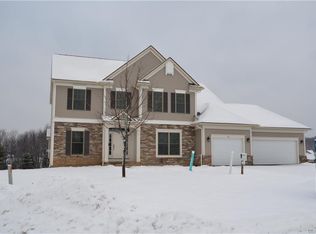 9 Lancaster Rise, Pittsford, NY 14534