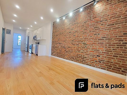 1st image of 144 Manhattan Ave APT 4