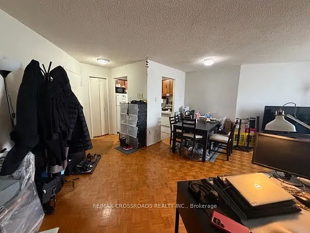 1 Kingston Rd E #305 — Photo 6