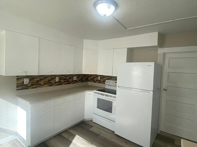 39 Russ Ln #1 — Photo 22